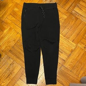 Gapfit Performance Men’s Joggers/ Sweatpants Size M Black Used